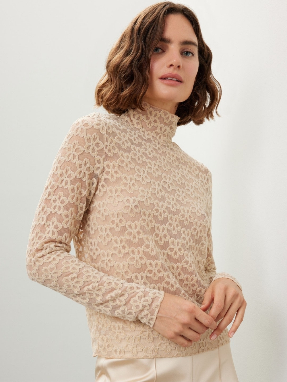 Line + Dot Crossroads Lace Top - Picture 2 of 7